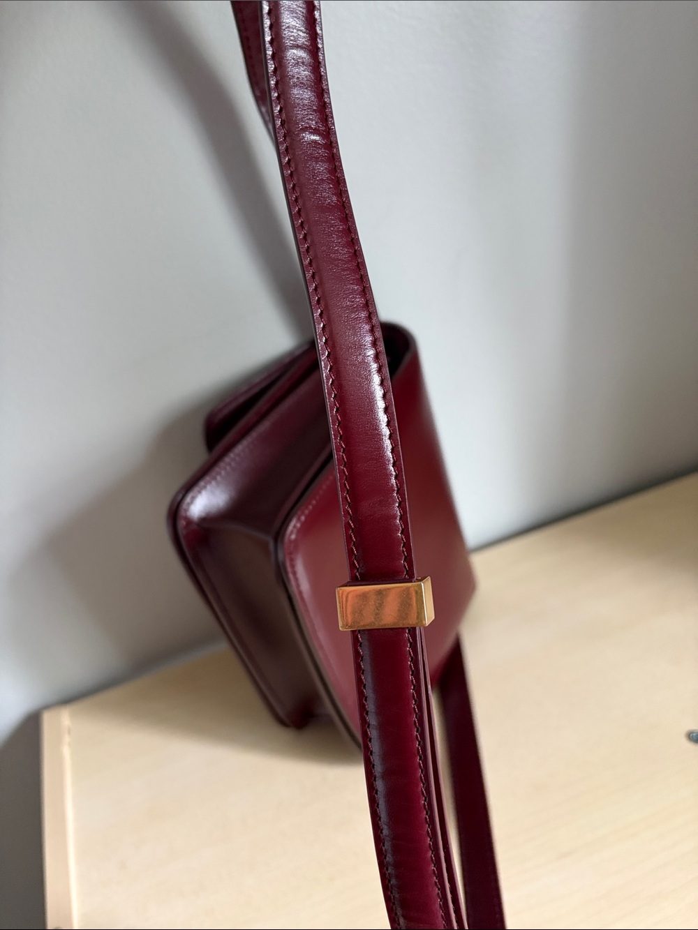 Women's Burgundy Leather Crossbody Bag - Classic Structured Style - Picture 7 of 8
